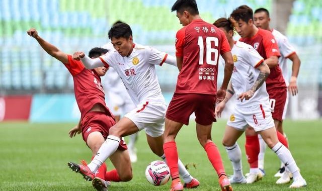  里尔小将首秀戴帽，助队逃离降级区  