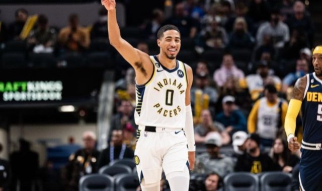  魔术小瓦格纳三分绝杀步行者  