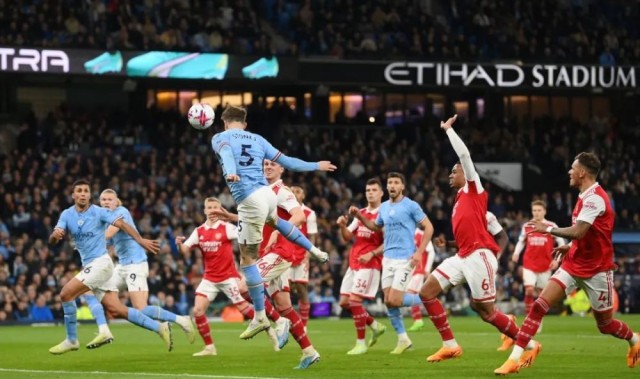  德布劳内两助曼城完胜切尔西稳固争冠主动权  