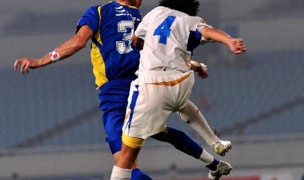  南特边路突破犀利，快速反击制造致命威胁