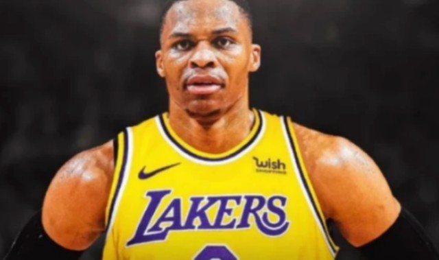  爵士重建交易送走米切尔至骑士  