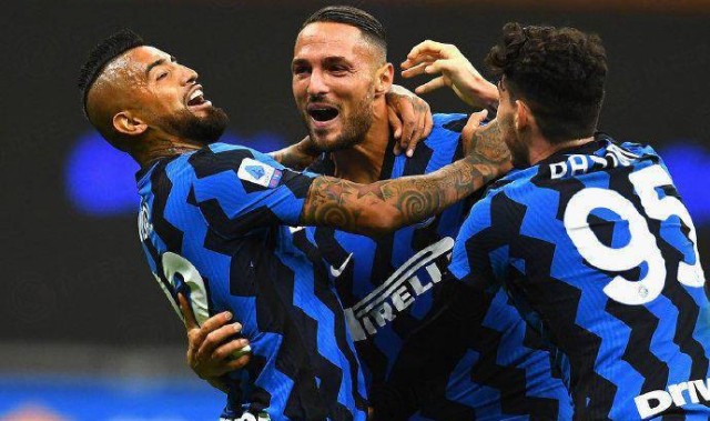  佛罗伦萨防守固若金汤，紫百合零封对手延续不败