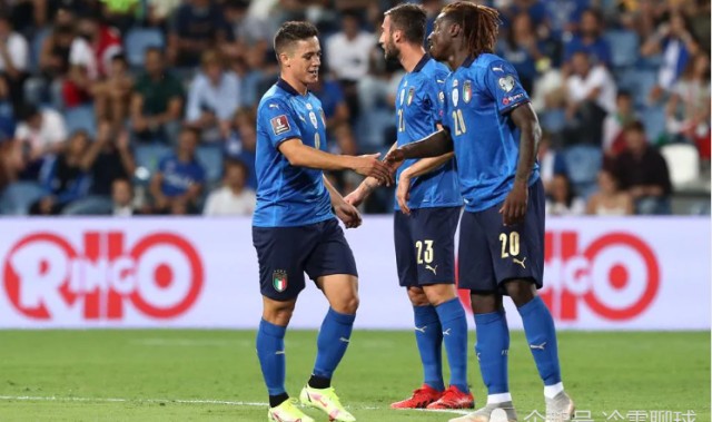  曼联锋霸打破球荒，滕哈赫变阵收获奇效  