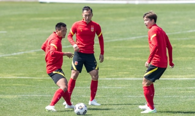  哈兰德连续五轮破门势不可挡  