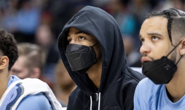  莫兰特伤退灰熊不敌国王  