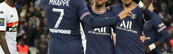  洛里昂锋线全面开花大胜垫底球队