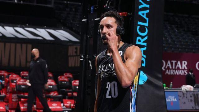  霍勒迪致命抢断+绝杀，雄鹿准绝杀76人  