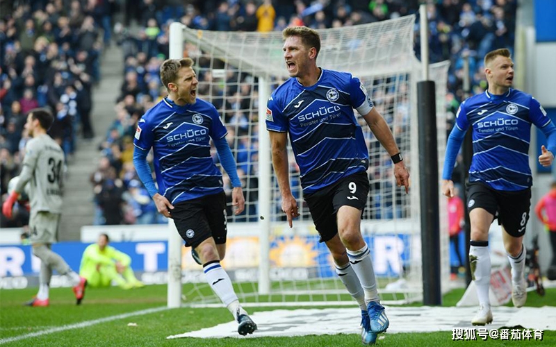  柏林赫塔换帅如换刀新帅首秀率队终结连败颓势